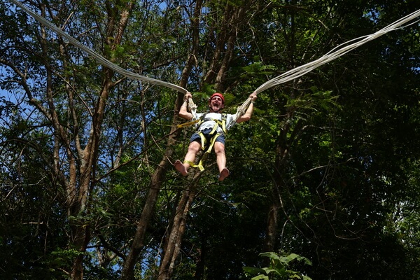 Zipline и верёвочный парк Микли